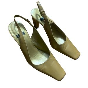 Stuart Weitzman Vintage Tan Sling Back Heeled Sandals US 6